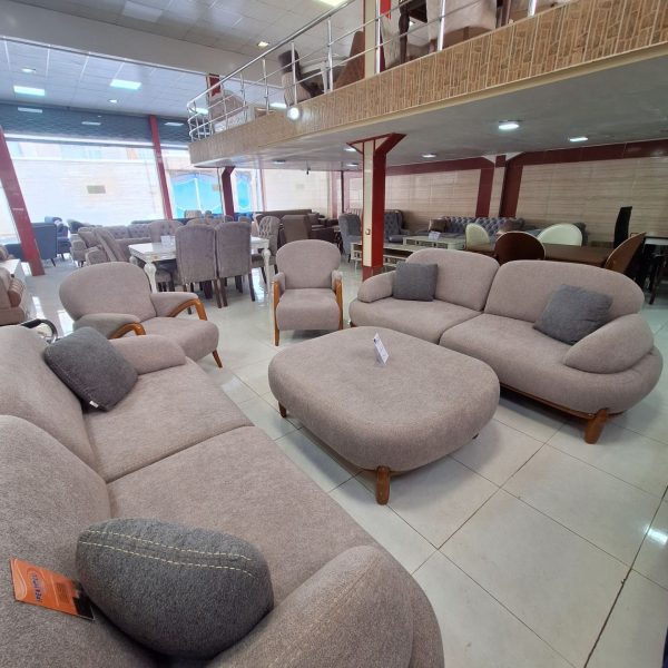 مینیمال 8 نفره